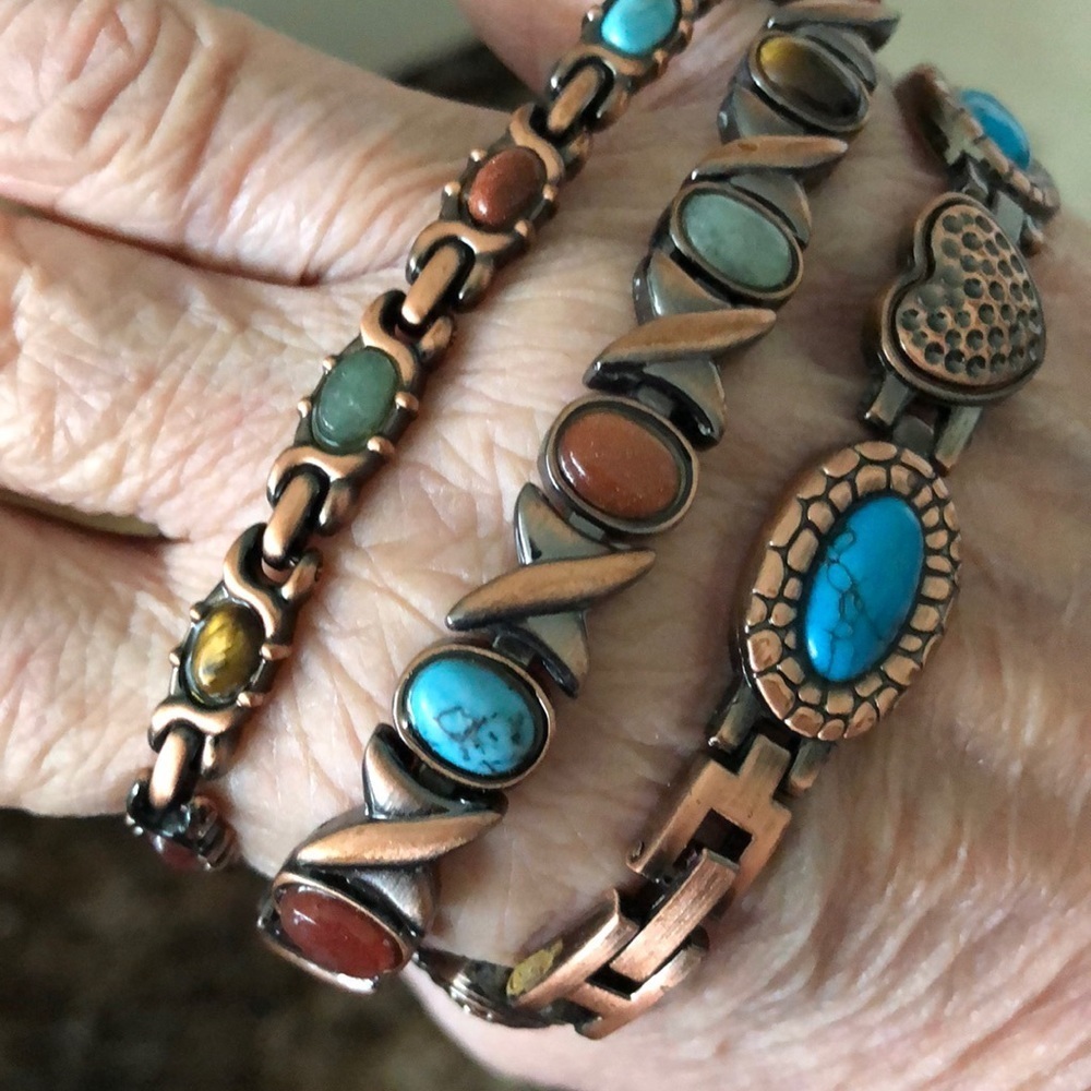 MAGNETIC BRACELETS with STONES NWOT